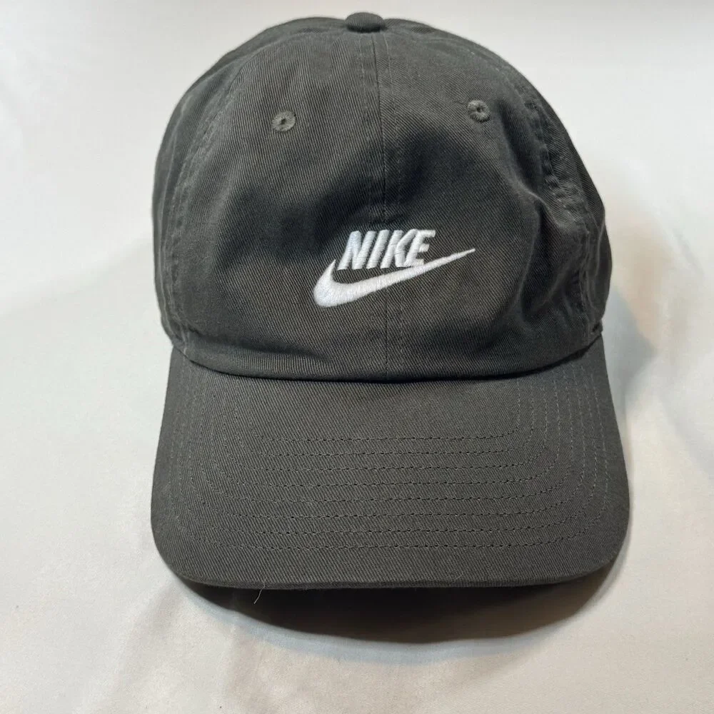 Nike Club Cap Hat Gray White Embroidered Logo Adjustable Strapback Adult Unisex